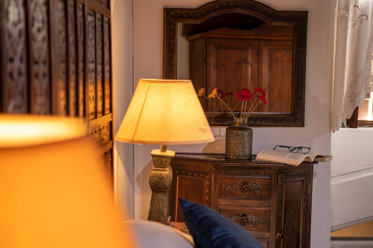 Apanemia Inn House Лофу Экстерьер фото